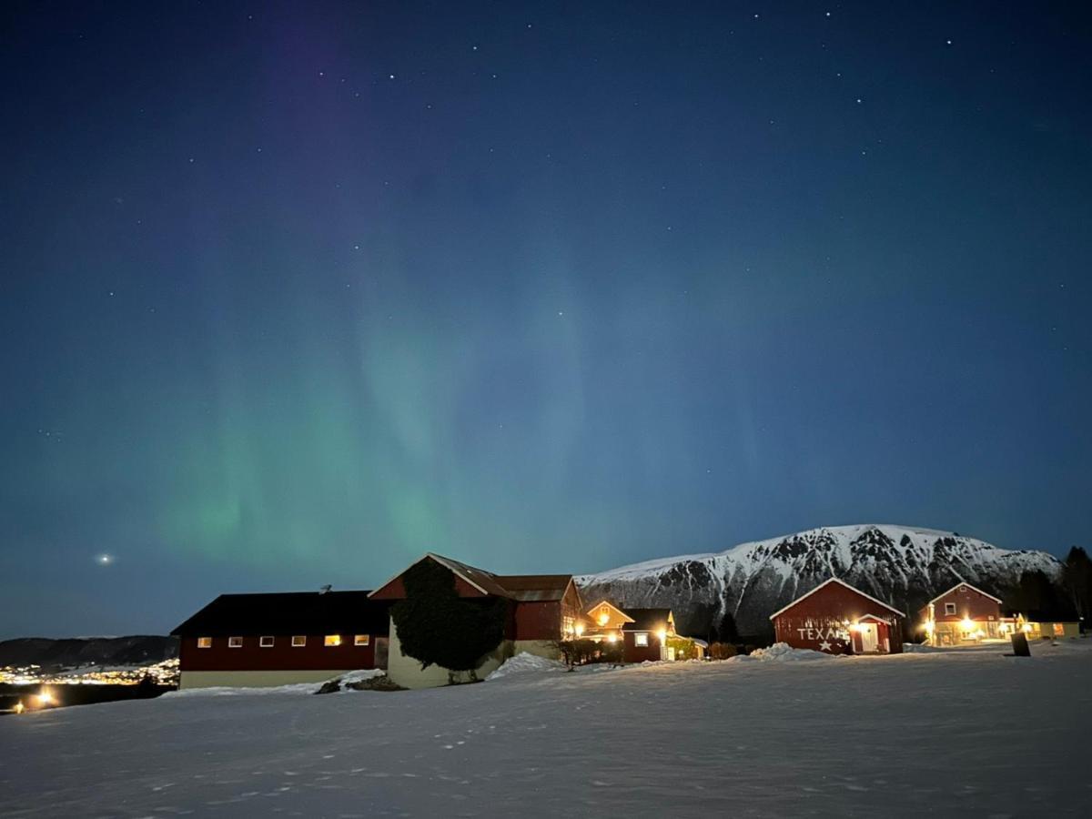 Hotel Rodseth Gardsovernatting Familierom Molde Exterior foto